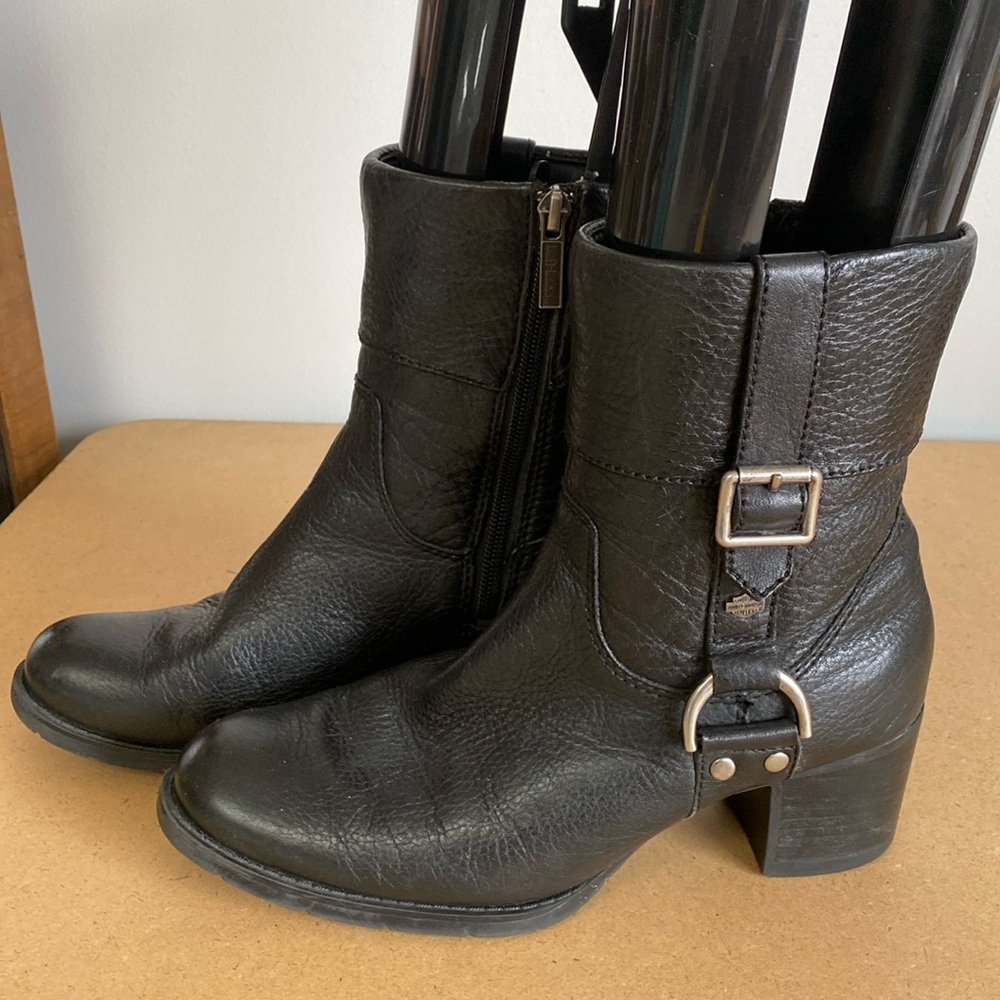BRAND NEW Harley-Davidson Black and Silver Heeled Boots